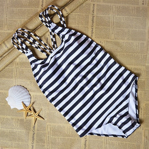 2019 Summer styles stripe Multi rope bottom conjoined Hollow out cross sexy bikini set swimwear swimsuit beach maillot de bain
